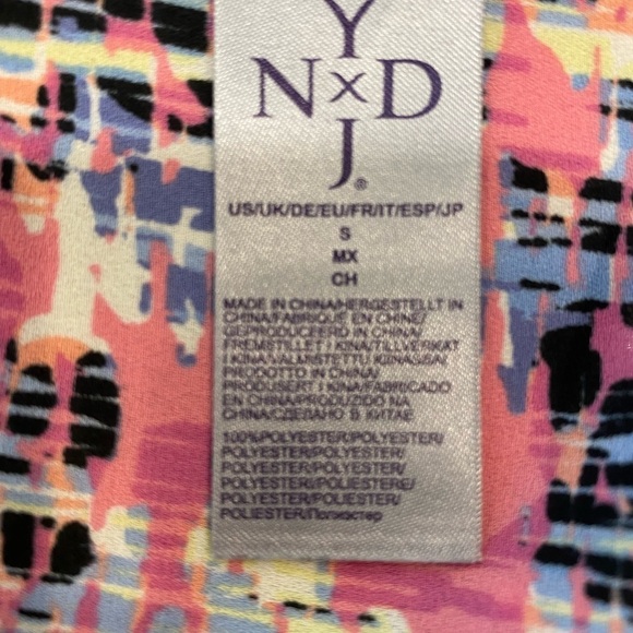 NYDJ Henley Blouse size Small 3/4 length sleeves Multicolor Print - Picture 12 of 14